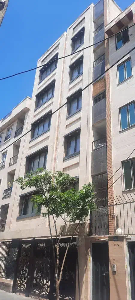 ۱۵۰ متر طبقه همکف مناسب انبار کارگاه تولیدی خ نبرد|اجارهٔ دفتر کار، اتاق اداری، مطب|تهران, شیوا|دیوار