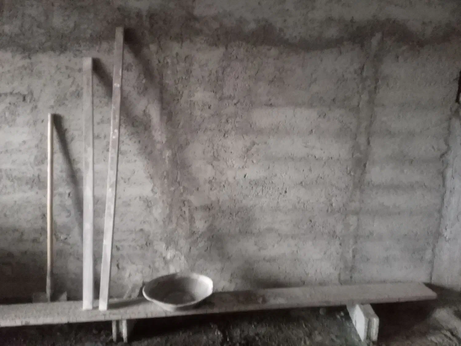 سیمان کاری و لکه گیری|خدمات پیشه و مهارت|سلمان‌شهر, |دیوار