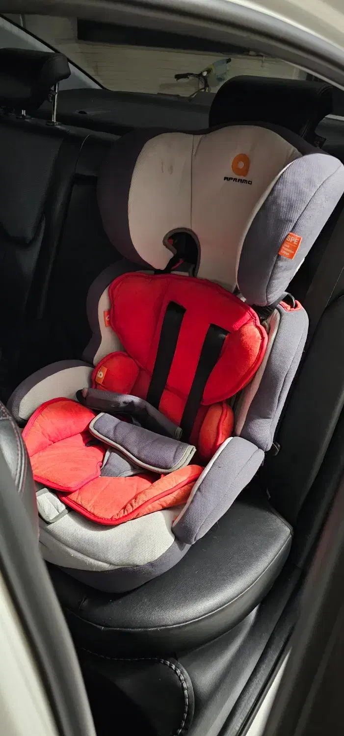 صندلی کودک و غیره|کالسکه و لوازم جانبی|گرگان, |دیوار