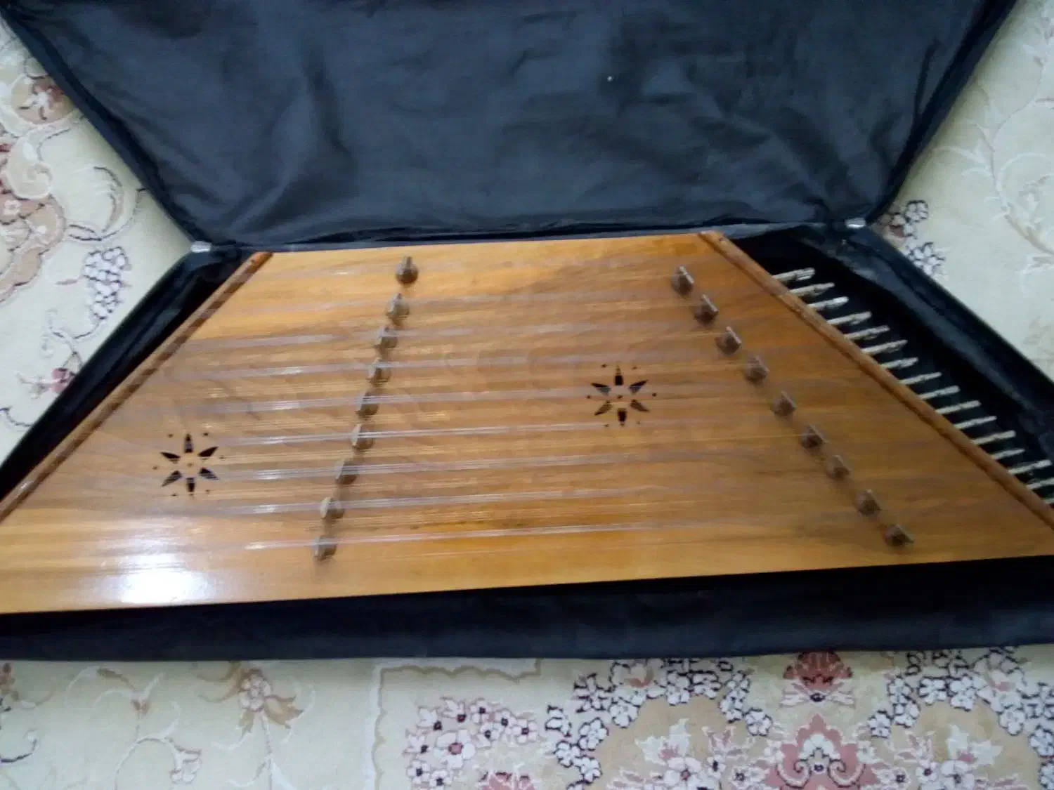 سنتور چوب گردو|سازهای سنتی|کلاله, |دیوار