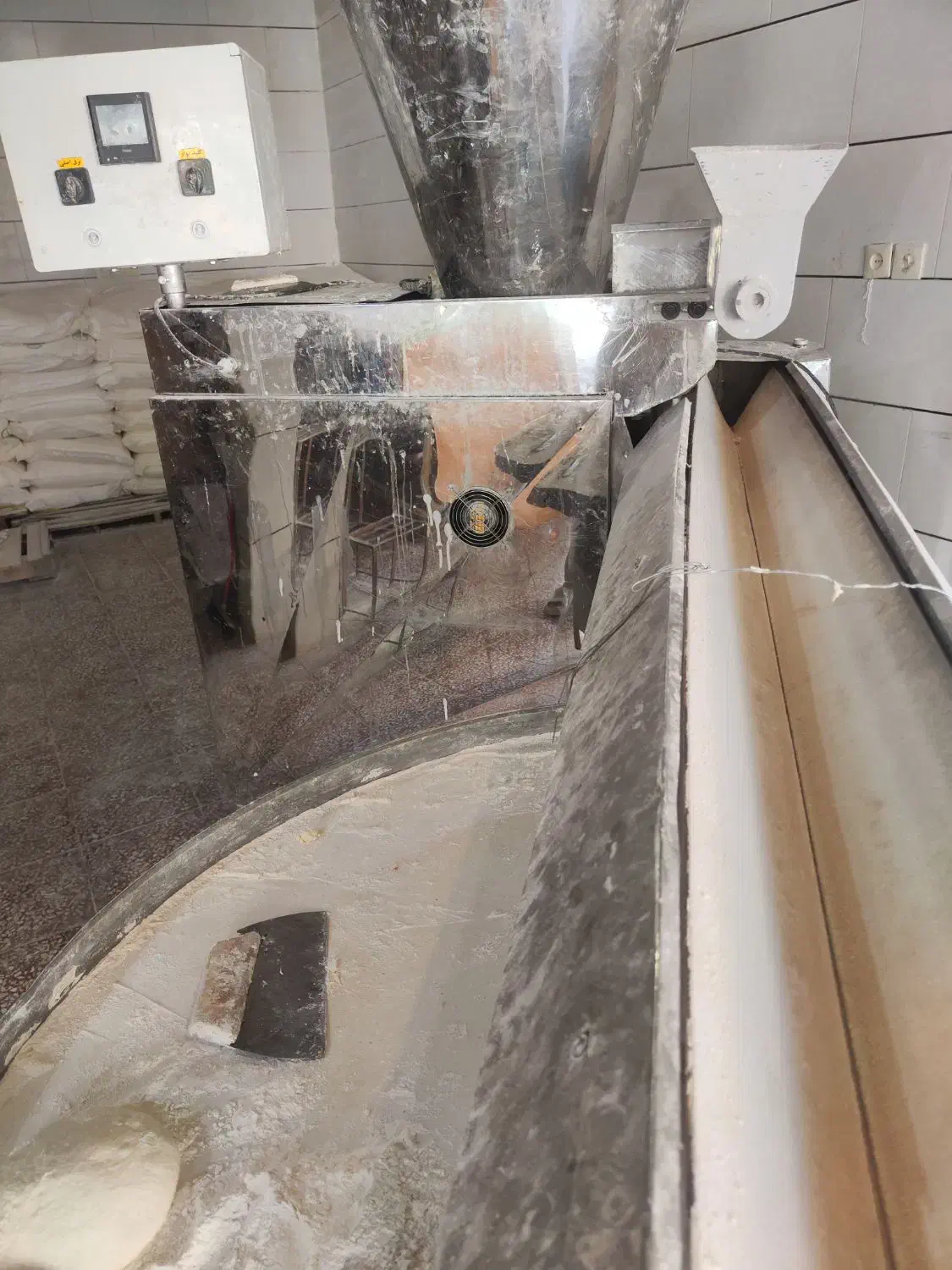 نانوایی بربری|فروش مغازه و غرفه|الیگودرز, |دیوار