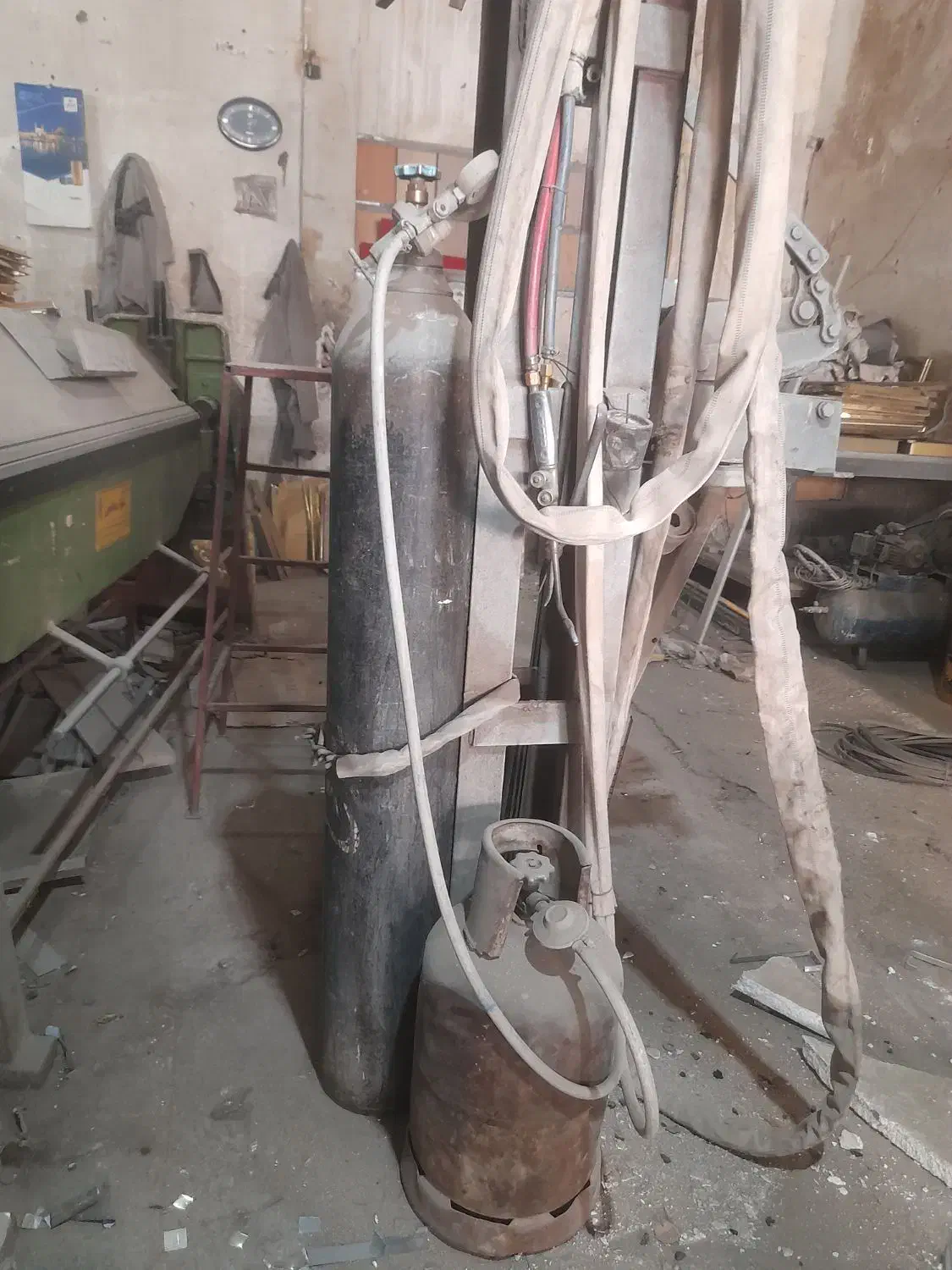 کپسول هوا یک عدد، همراه با دو عدد کپسول گاز|ابزارآلات|اهواز, پردیس دو|دیوار