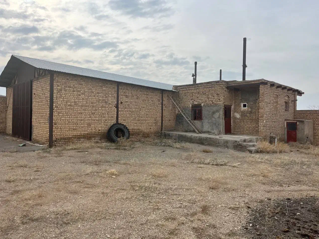 فروش قلعه دامداری|فروش دفتر صنعتی، کشاورزی، تجاری|سلفچگان, |دیوار