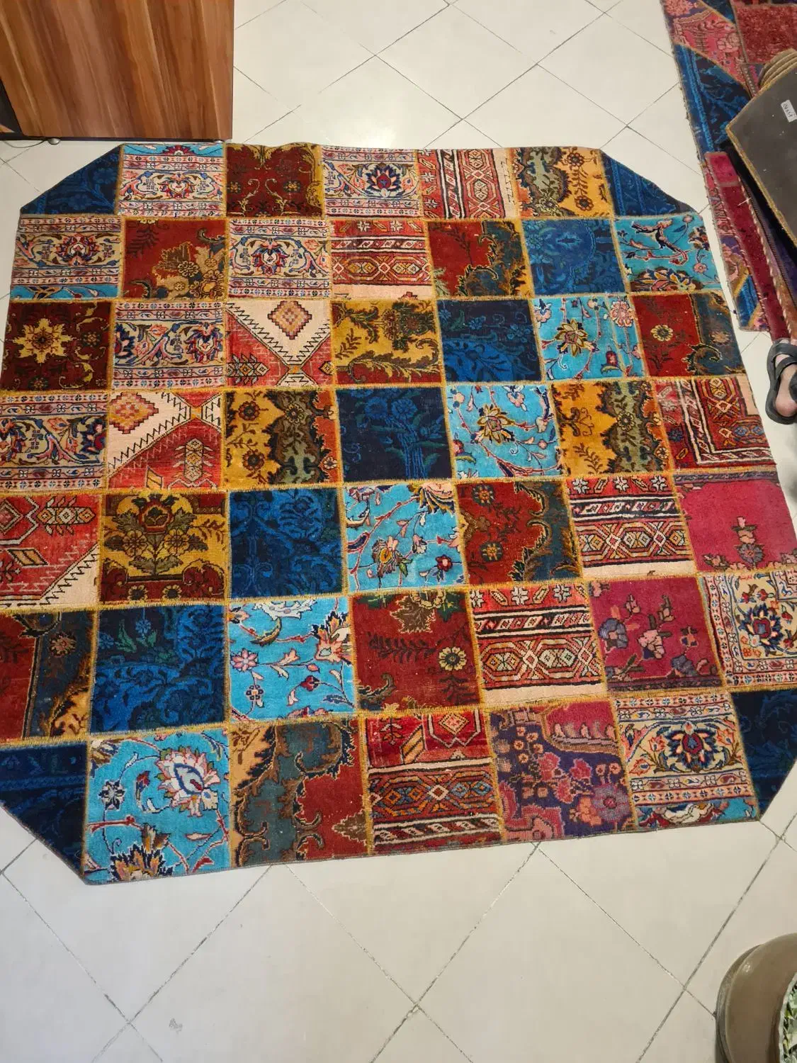 فرش دست بافت تکه دوزی (کلاژ)|فرش|تهران, مولوی|دیوار