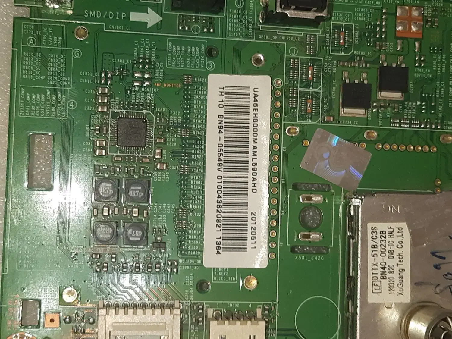 برد مین تلویزیون سامسونگ|تلویزیون و پروژکتور|شهرضا, |دیوار