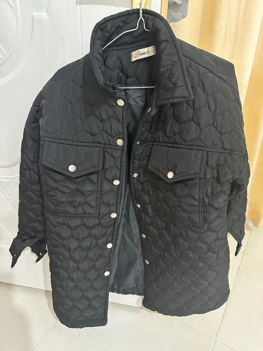 کاپشن|لباس|قم, دانش|دیوار