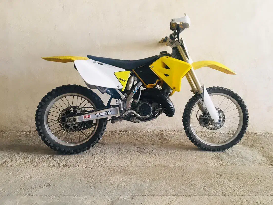 متور سوزوکی ام آر ۱۲۵|موتورسیکلت|نکا, |دیوار