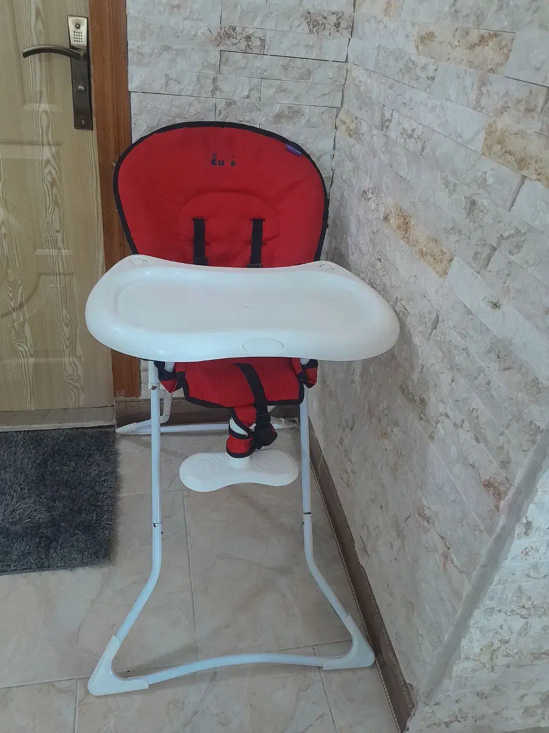 صندلی غذا دلیجان قیمت 800 تومن|اسباب و اثاث بچه|هادی شهر, |دیوار