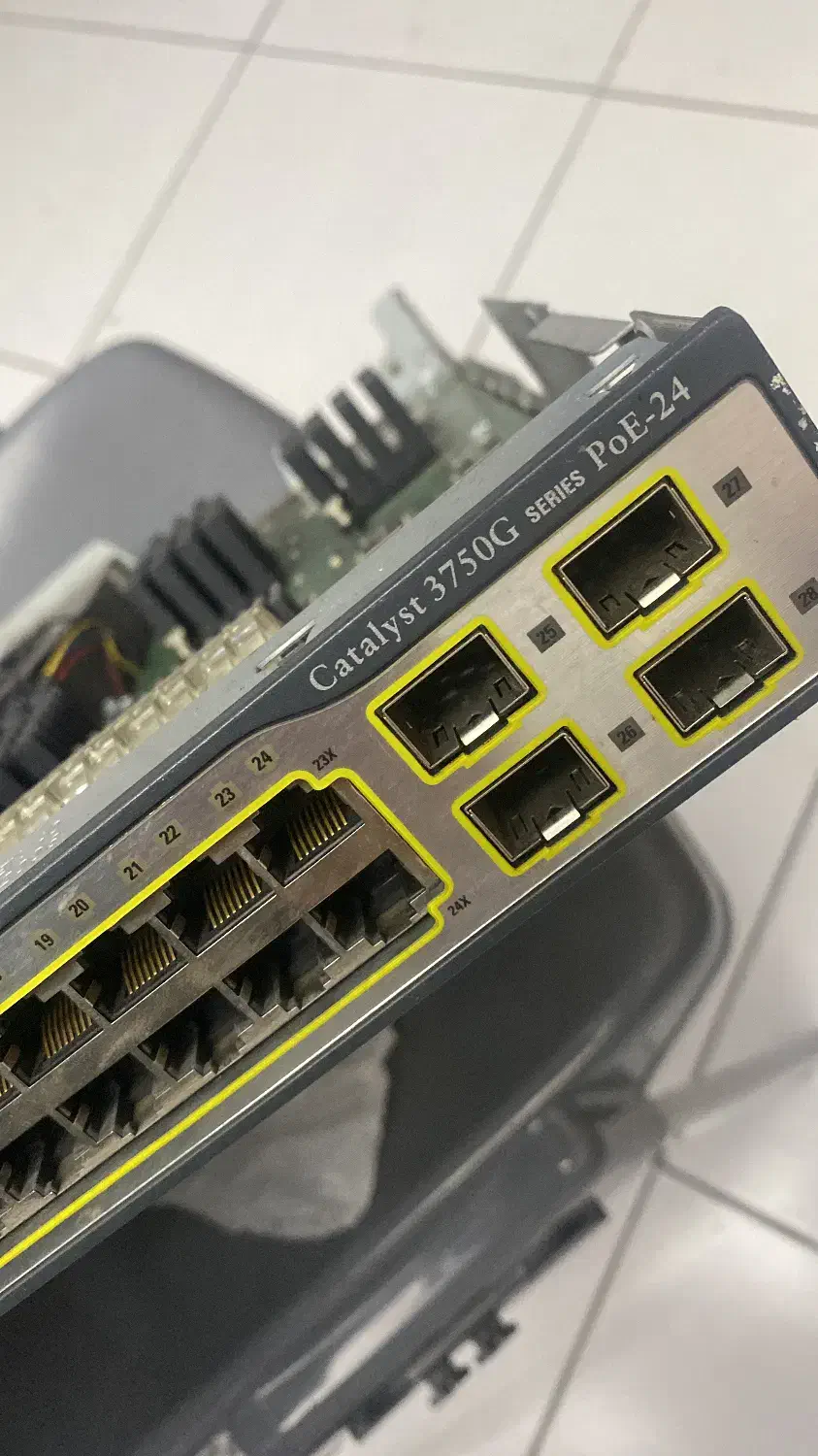 تعمیرات موبایل کامپیوتر تضمینی سریع|خدمات رایانهای و موبایل|تهران, مهران (سیدخندان)|دیوار