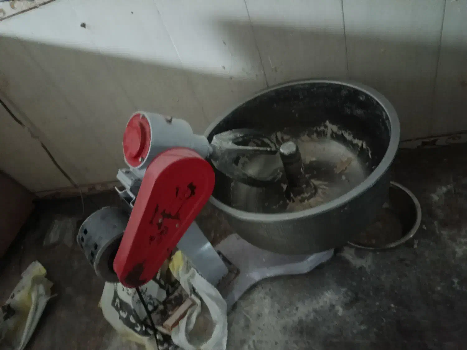 خمیر گیر و وردنه و تنور|کافیشاپ و رستوران|اردبیل, |دیوار