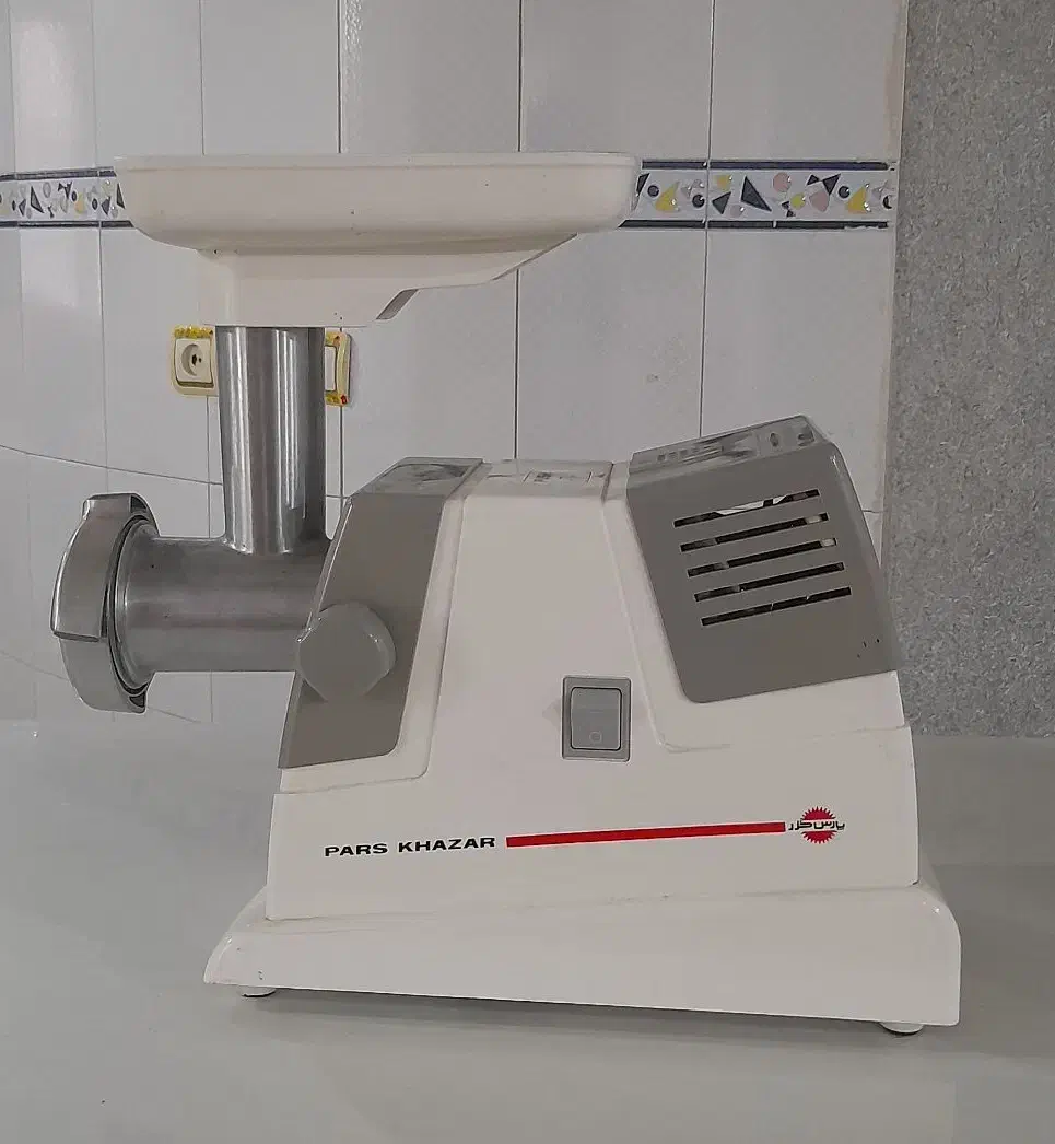 فروش چرخ گوشت پارس خزر آر ۱۴۰۰ در حد نو|خردکن، آسیاب، غذاساز|کرج, شهرک فهمیده|دیوار