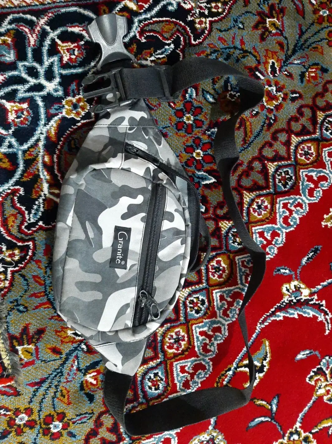 کیف کمری در حد نو|کیف، کفش، کمربند|ارومیه, |دیوار