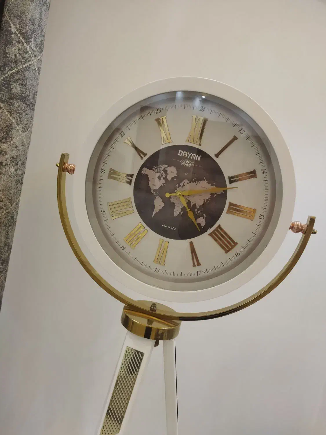 ساعت ایستاده در حد نو|ساعت دیواری و تزئینی|گرگان, |دیوار