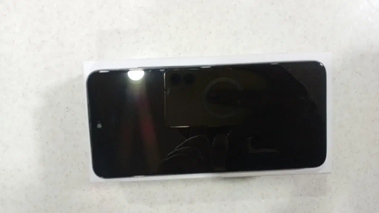 not 12 s با حافظه ۲۵۶|موبایل|اسلام‌شهر, مطهری|دیوار