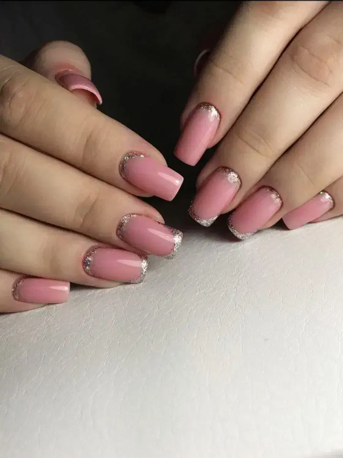 مدل رایگان کاشت ناخن تخصصی|خدمات آرایشگری و زیبایی|رشت, جهاد|دیوار