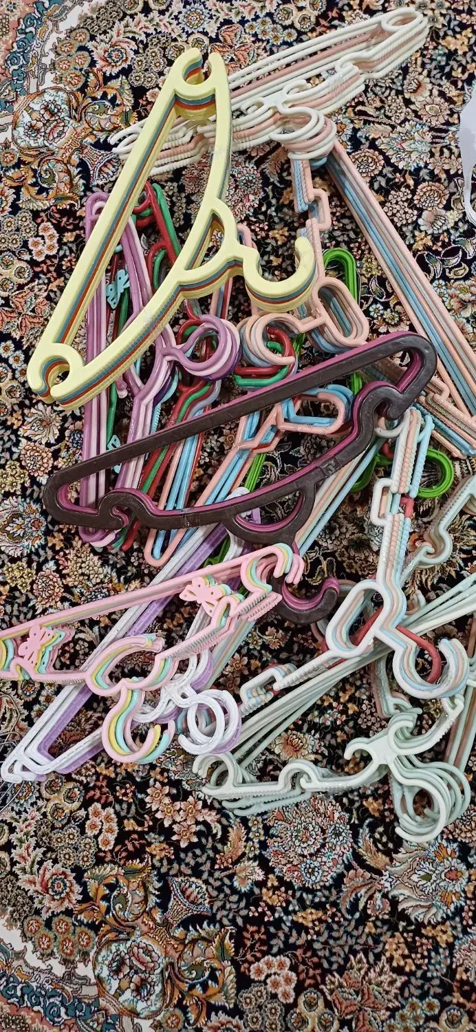 گیره لبا به همراه اینه ناخونی|فروشگاه و مغازه|مریوان, |دیوار