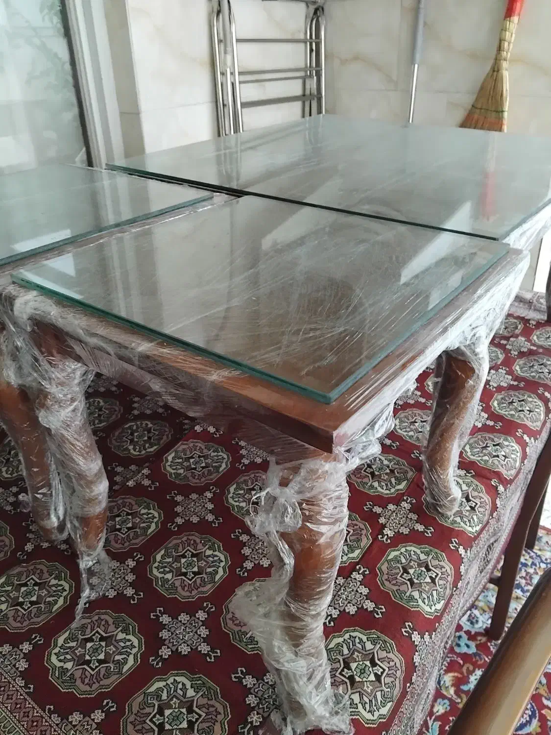 جلو مبلی وعسلی.|مبلمان خانگی و میز عسلی|رشت, شهرک شهید رجایی|دیوار