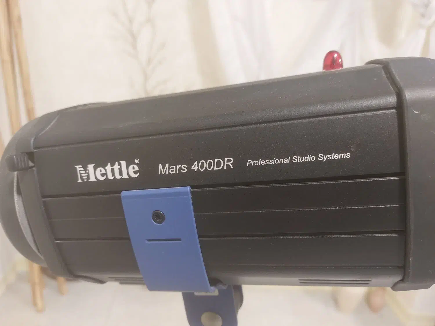 فلاش استودیو متل|دوربین عکاسی و فیلم‌برداری|گرگان, |دیوار