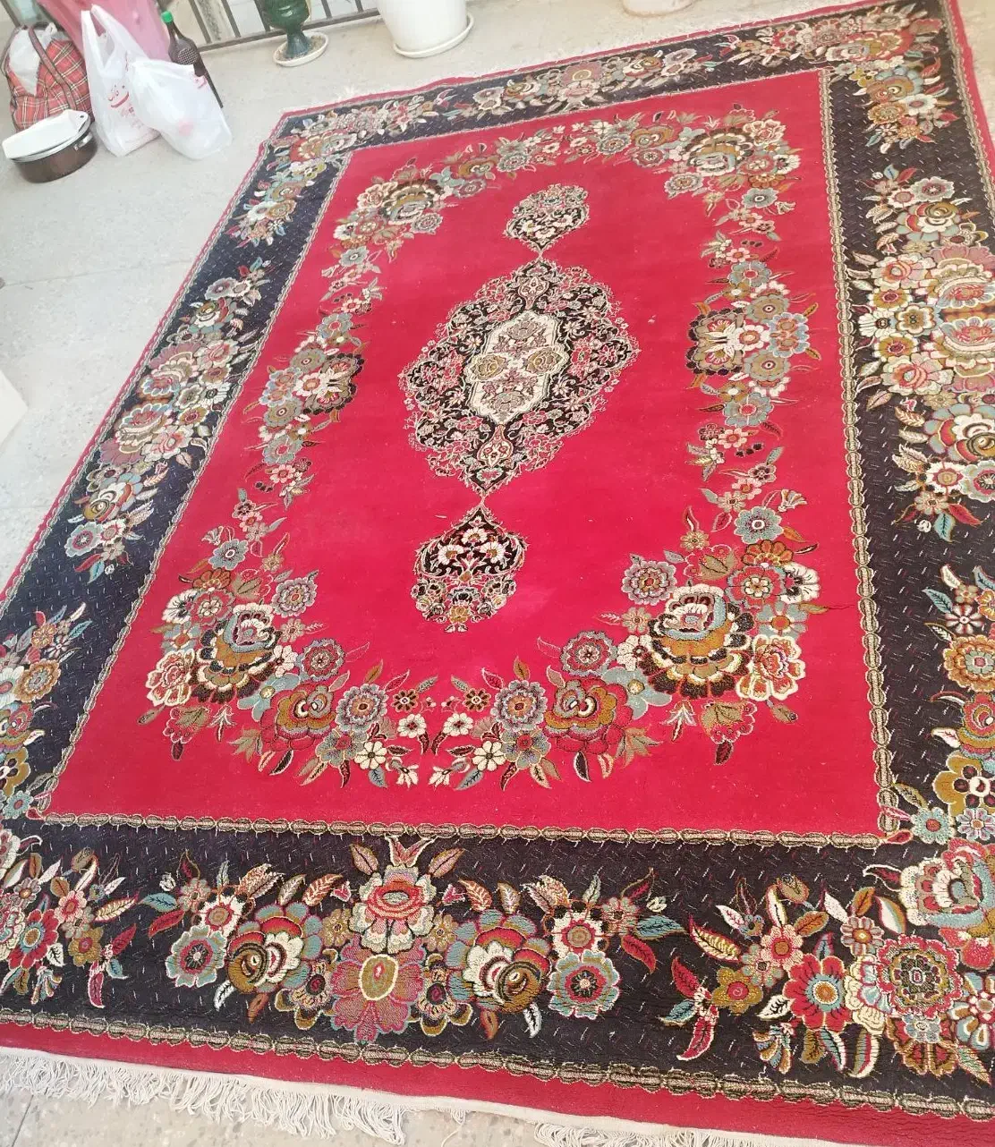 فروش فوری فرش و کناره|فرش|شیراز, درکی|دیوار