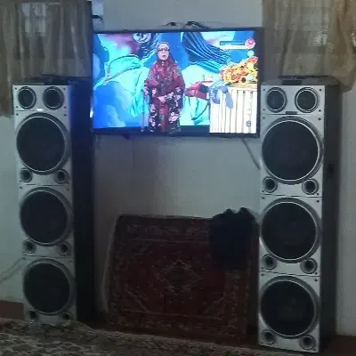 اسپیکر بزرگ بلوتوثی میکروفن دار|سیستم صوتی خانگی|همدان, |دیوار
