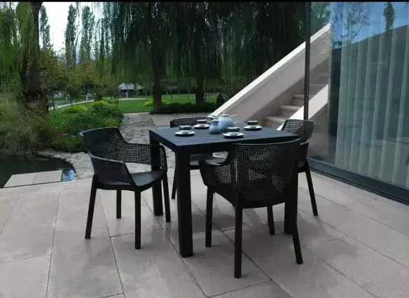 صندلی پلاستیکی طرح سیمون ۹۱۰۴/ تهران نواب|میز و صندلی غذاخوری|تهران, توحید|دیوار