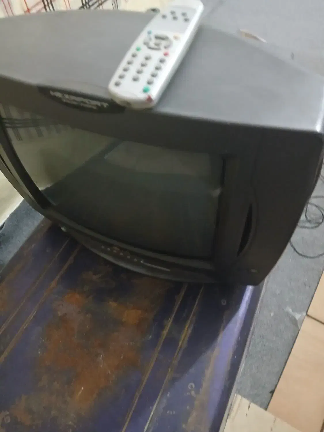 تلویزیون|تلویزیون و پروژکتور|دوگنبدان, |دیوار