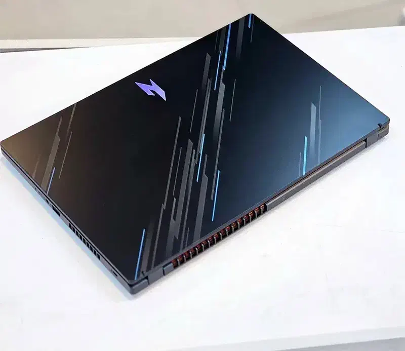 لبتابacer nitro v15نسل 13سالم فقط6ماه استفاده سبک|رایانه همراه|شیراز, زند|دیوار