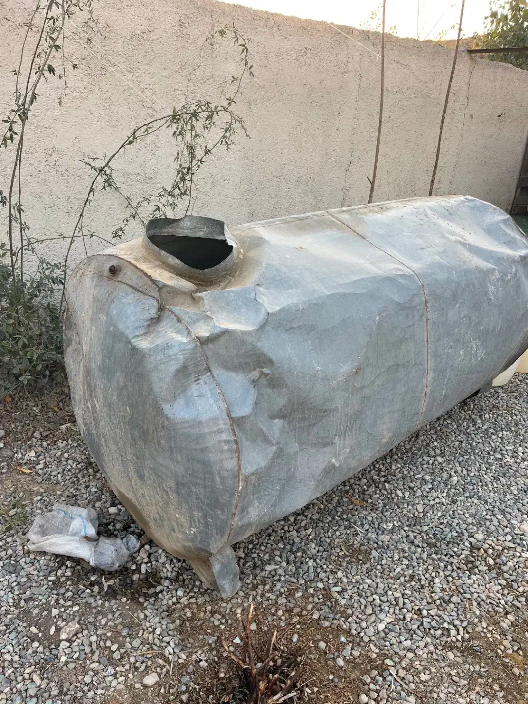 بشکه نفت|مصالح و تجهیزات ساختمان|کوهسار (البرز), |دیوار