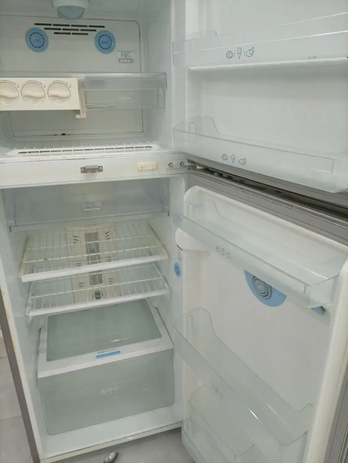 یخچال دو درب ال جی اصل کره موتور اصل کره|یخچال و فریزر|میناب, |دیوار