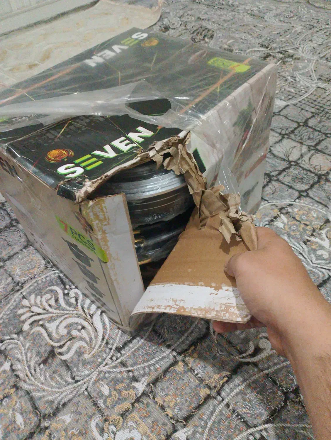 قابلمه 7تیکه نو اصلان باز نشدع|ظروف پخت‌وپز|مشهد, انقلاب|دیوار