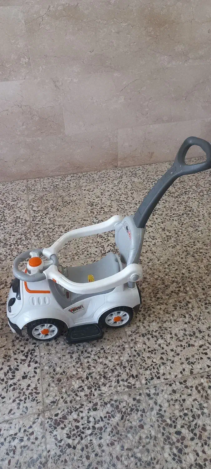 فروش کالسکه|کالسکه و لوازم جانبی|نجف‌آباد, امام خمینی|دیوار