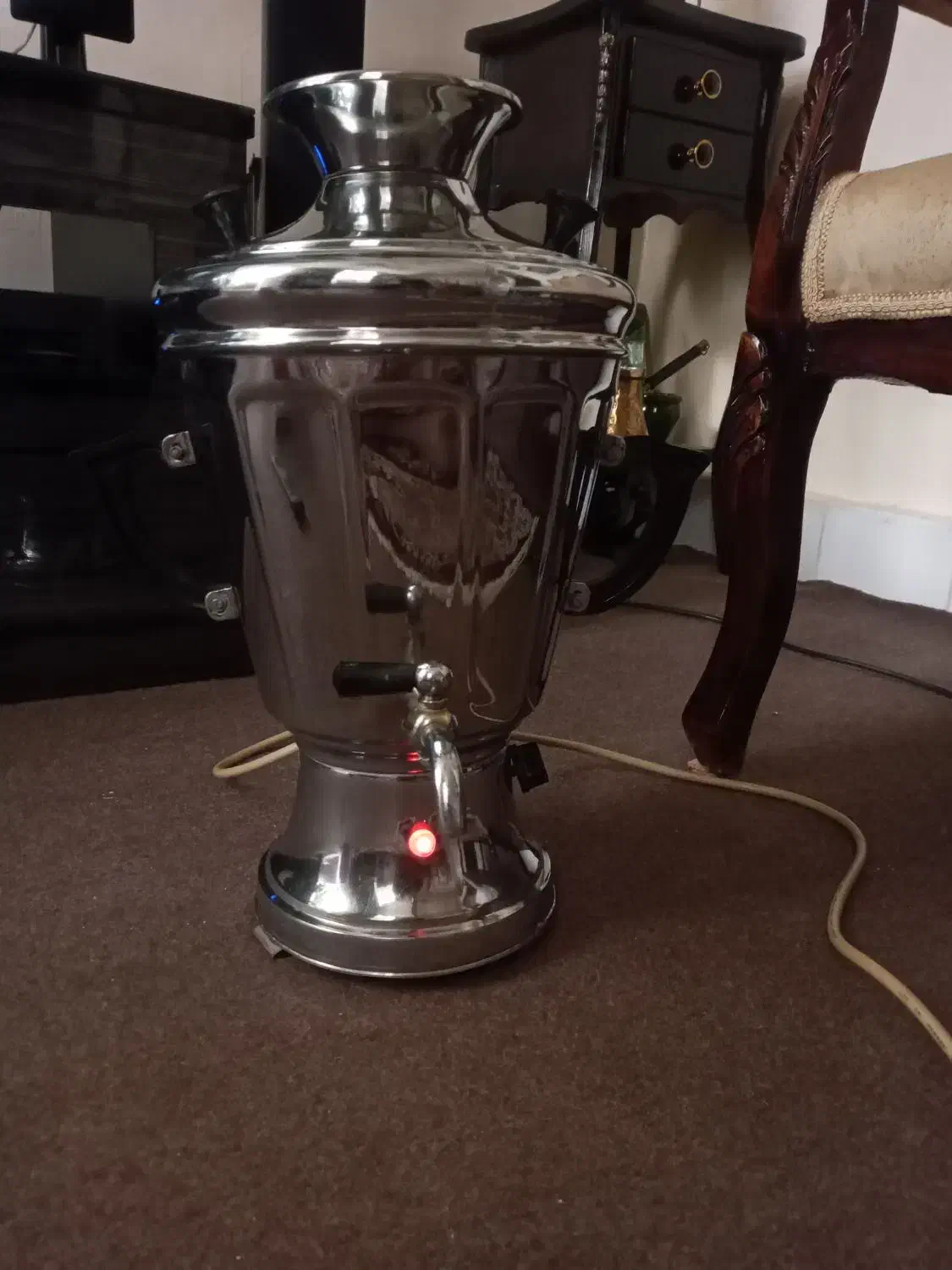 در حد نو|کلکسیون اشیاء عتیقه|سنندج, |دیوار