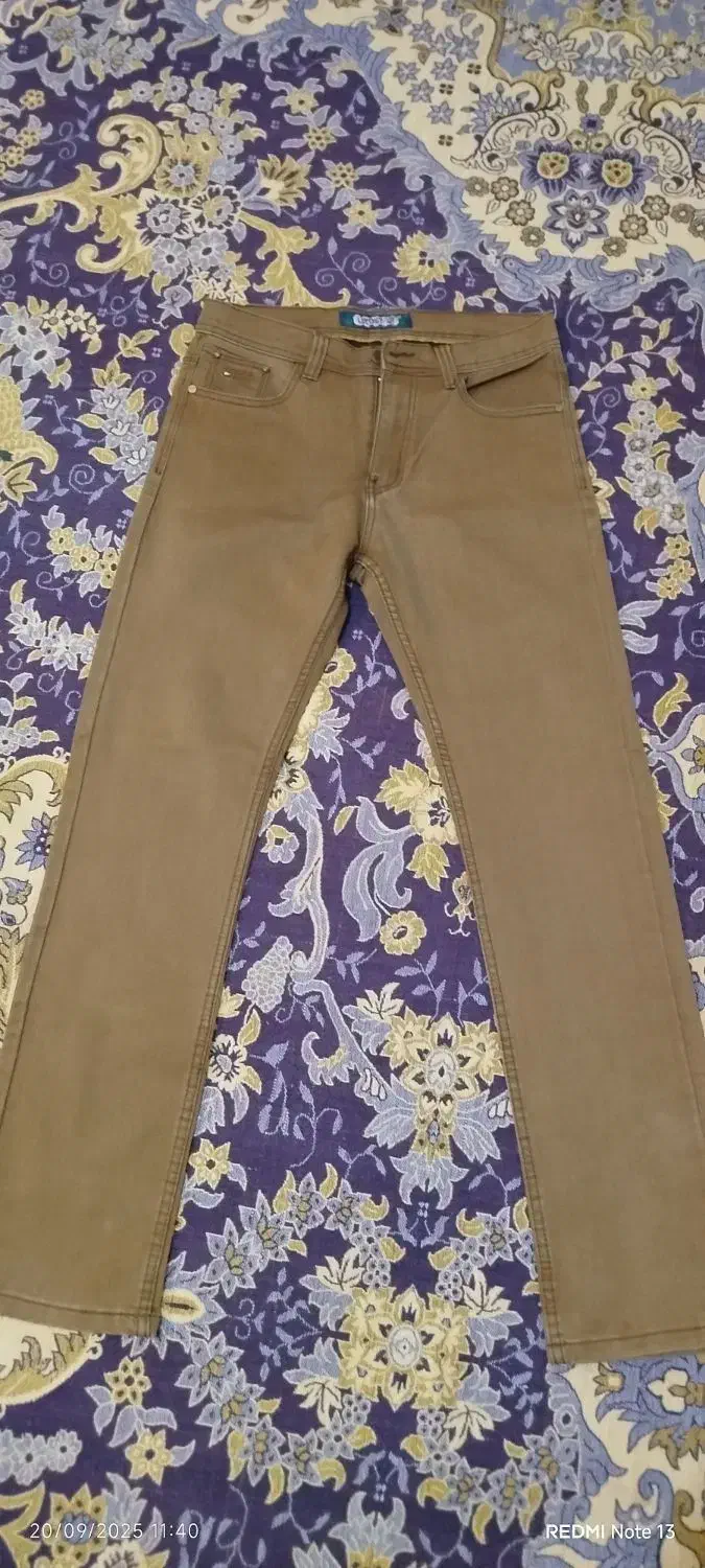 شلوار مردانه|لباس|شیراز, قلعه نو|دیوار