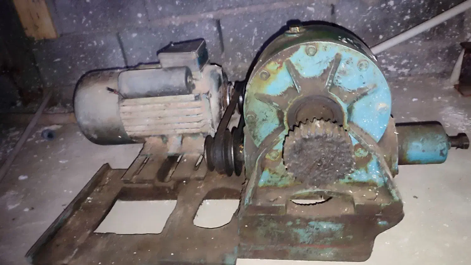 دینام|کولر آبی|سنندج, |دیوار