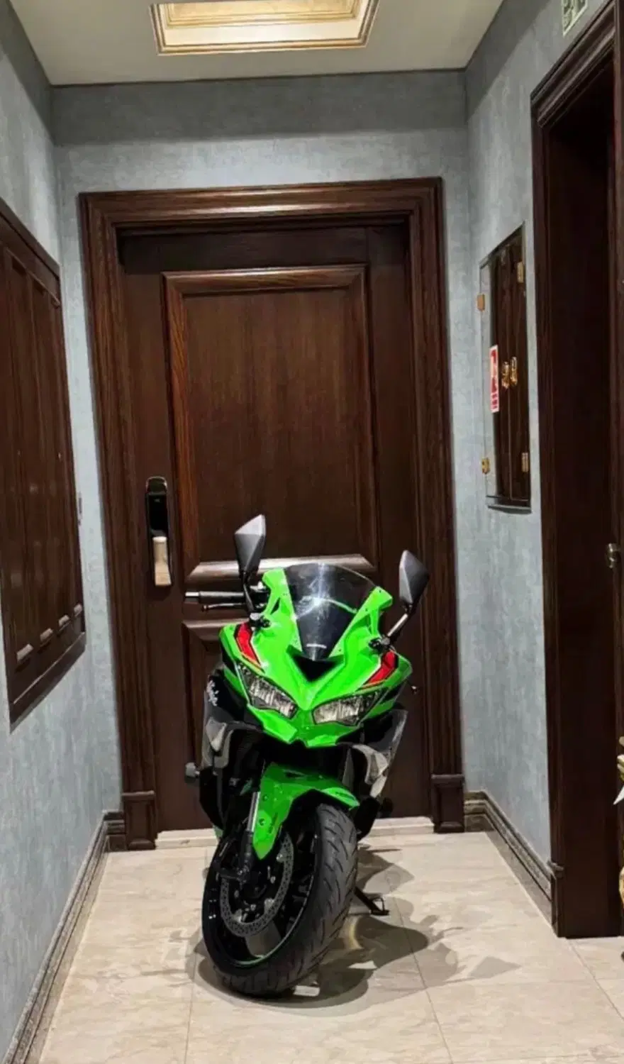 نینجا ۴ سیلندر Zx25r|موتورسیکلت|اصفهان, سپاهانشهر|دیوار