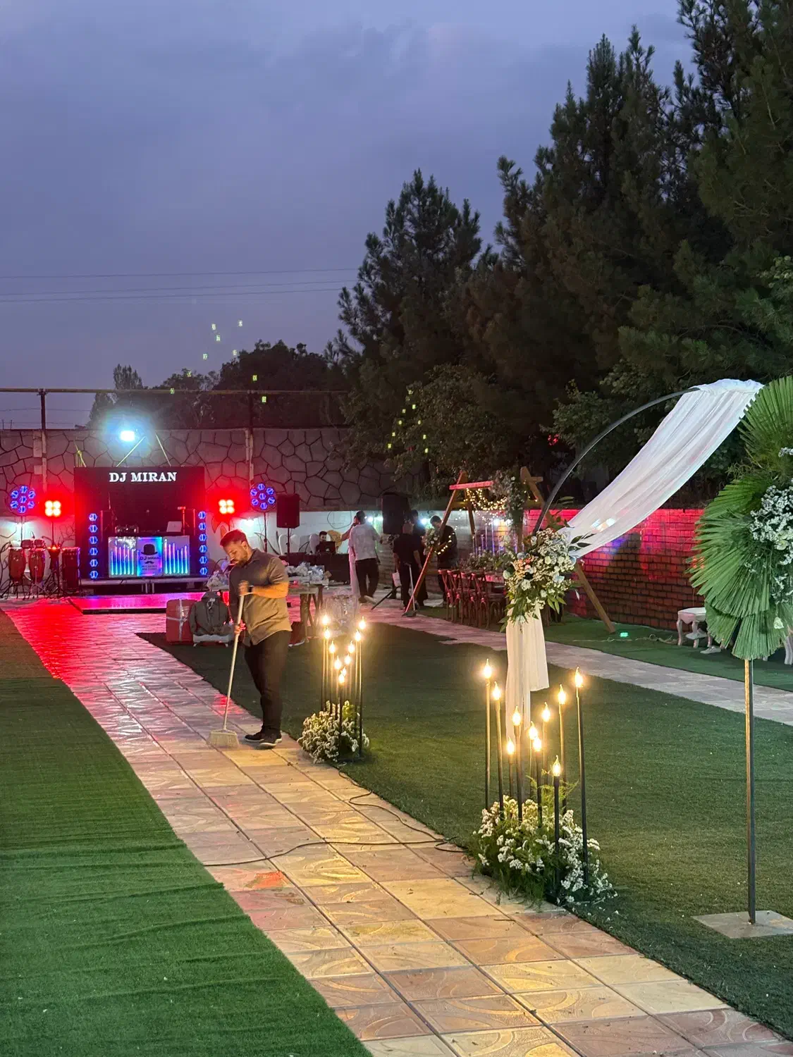 اجاره باغ تالار|اجارهٔ مغازه و غرفه|همدان, |دیوار