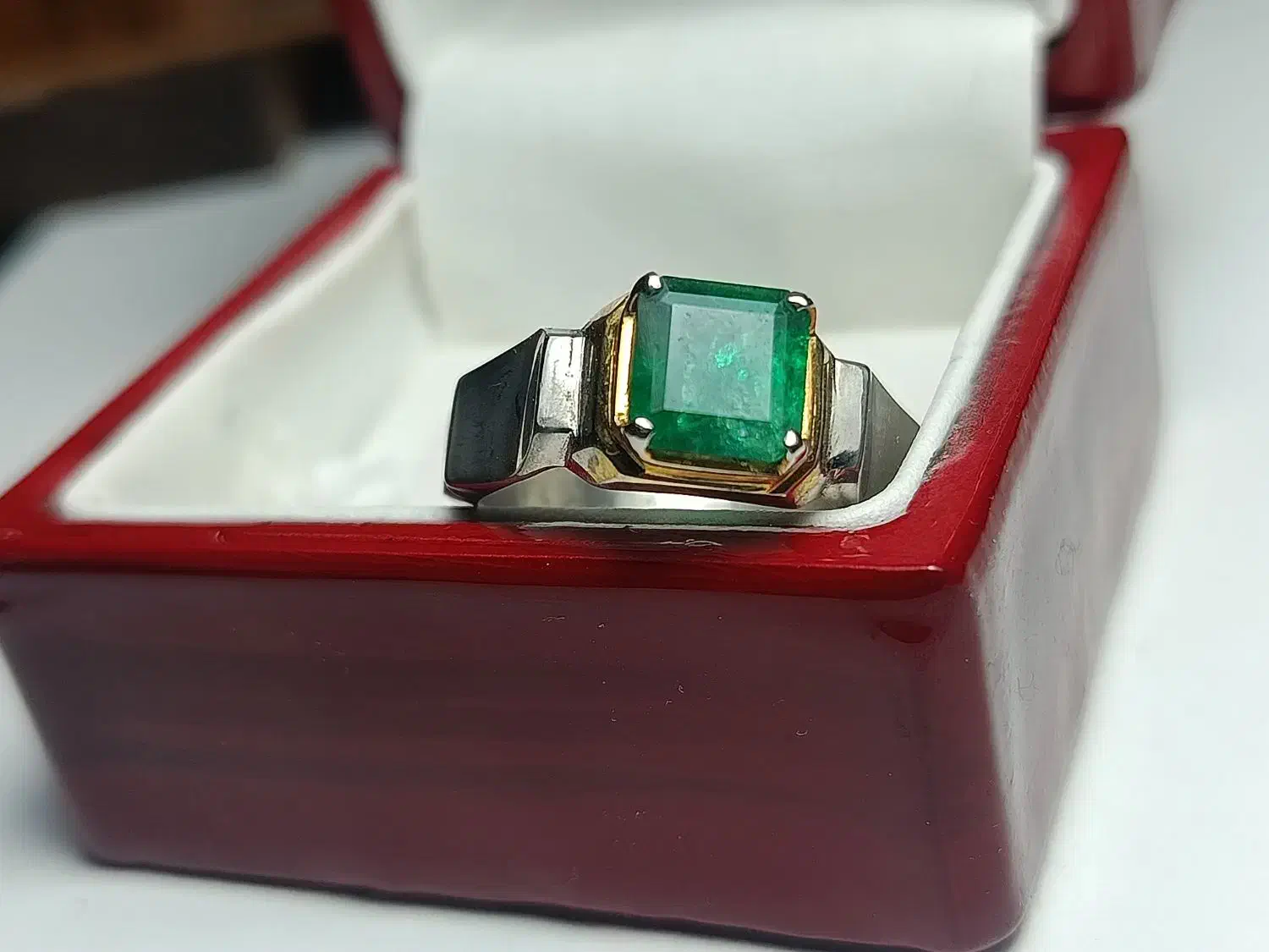 زمرد طبیعی معدنی درجه یک پنجشیر|جواهرات|قم, زنبیل آباد|دیوار