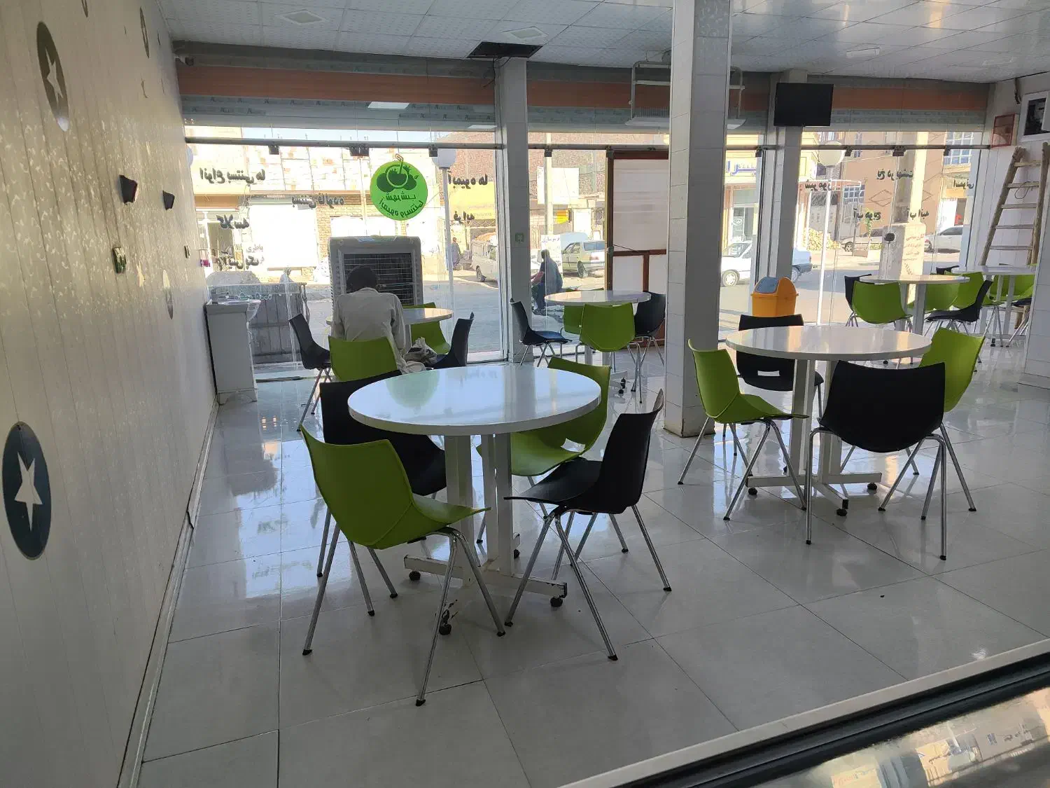 جذب نیرو|استخدام خدمات فروشگاه و رستوران|زابل, |دیوار