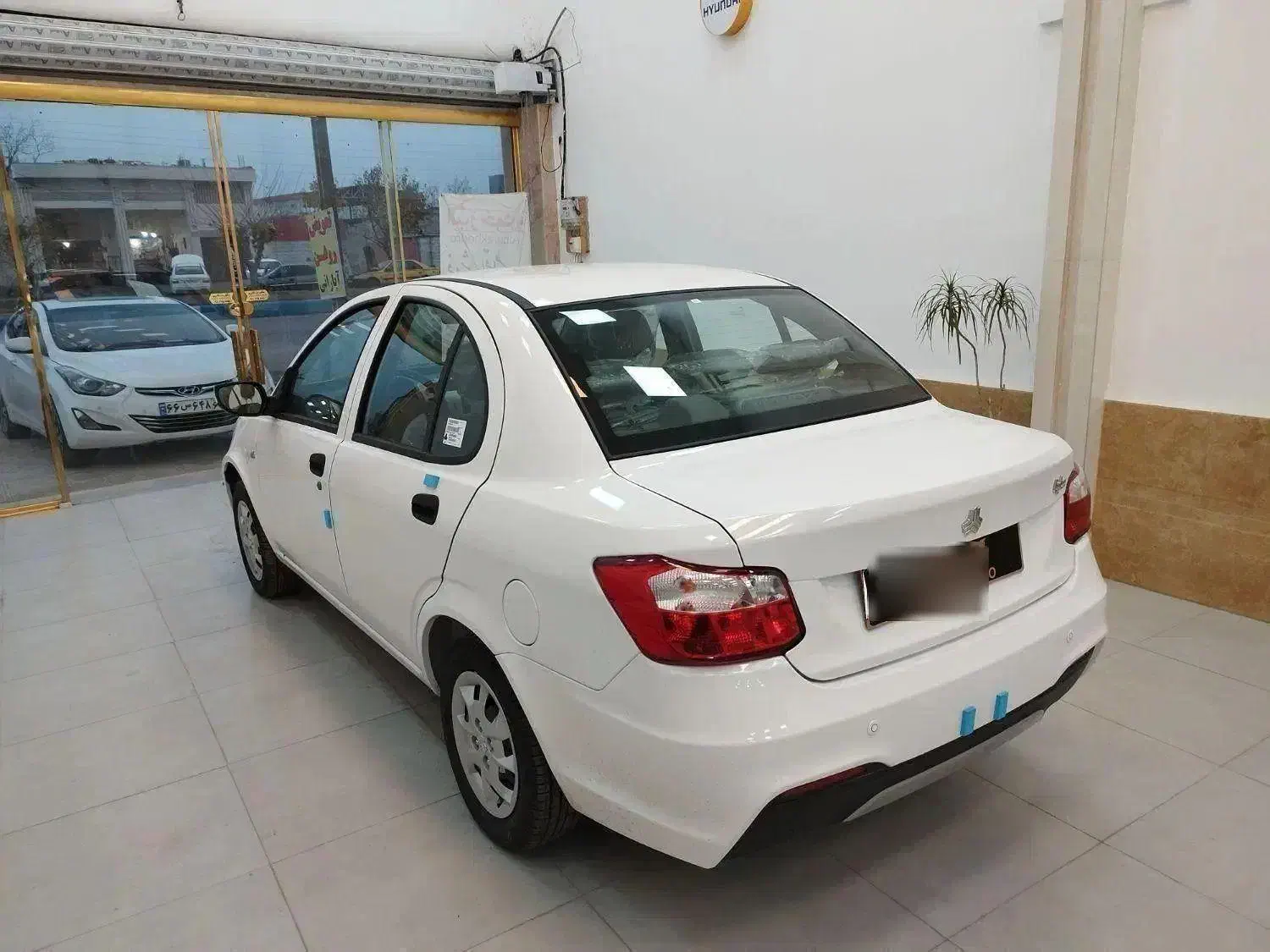 ساینا صفر اقساطی|خودرو سواری و وانت|گرگان, |دیوار