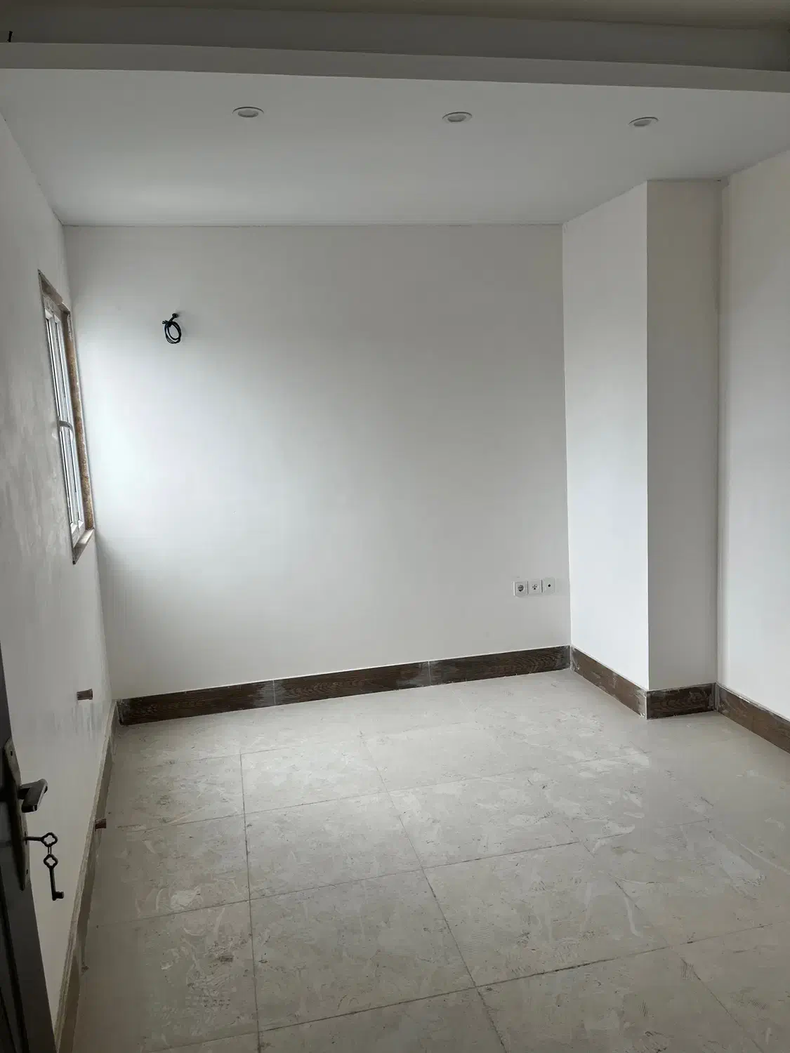 واحد نوساز با طراحی جذاب و محیط امن برای خانواده|فروش آپارتمان|قائمشهر, |دیوار