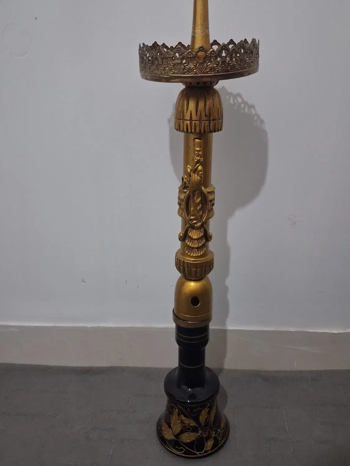 قیلون|کلکسیون و سرگرمی|نیشابور, خط کاشمر|دیوار