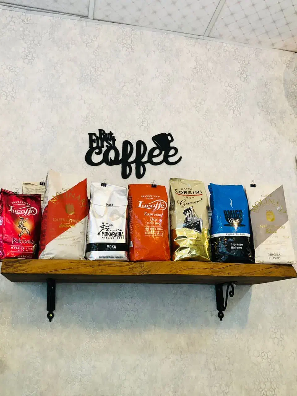 جذب همکار در کافی‌شاپ|استخدام خدمات فروشگاه و رستوران|زاهدان, |دیوار