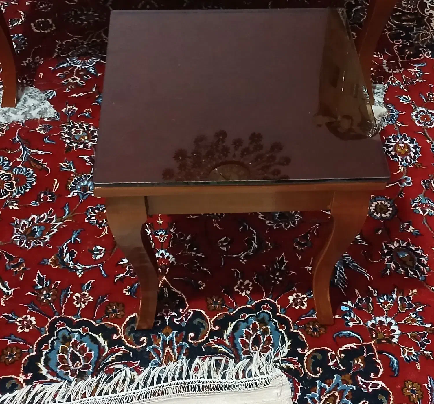 میز عسلی خیلی بزرگ ودو تا کوچک|مبلمان خانگی و میز عسلی|خرمآباد, |دیوار