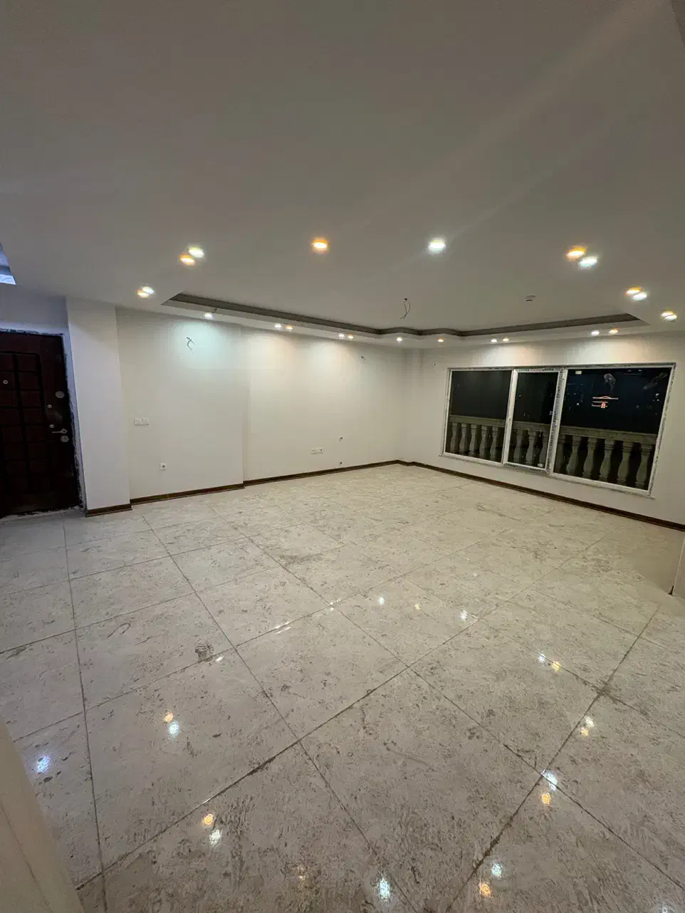 ۱۱۵ متر بنا،طبقه پنجم،نوساز و خشک|فروش آپارتمان|قائم‌شهر, |دیوار