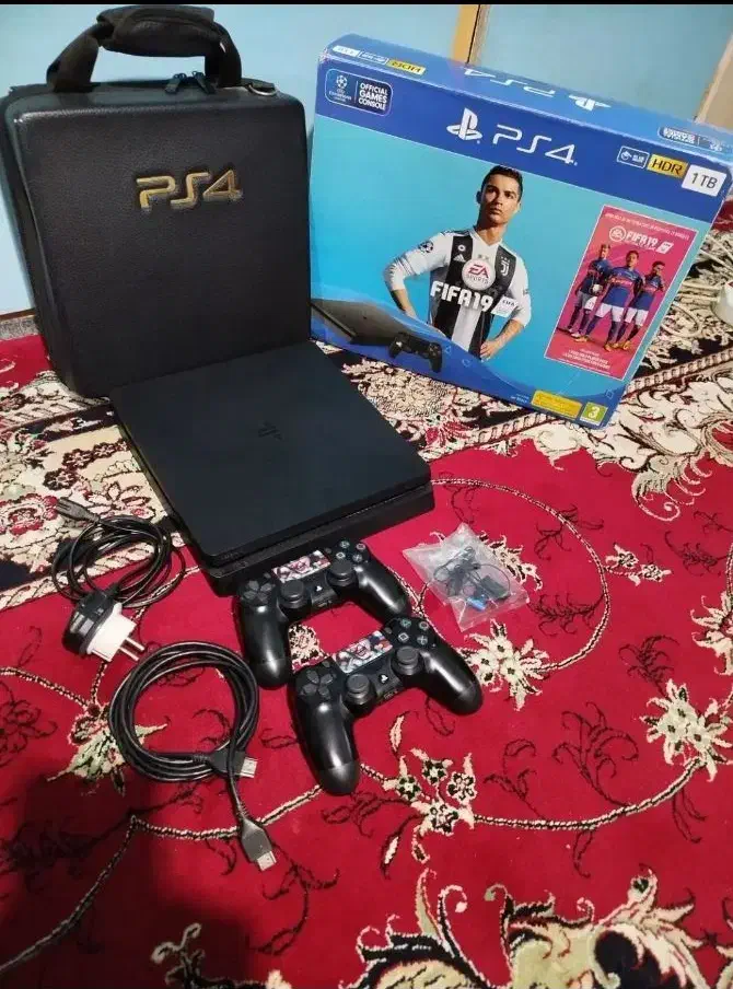 ps4 slim|کنسول، بازی ویدئویی و آنلاین|اراک, |دیوار
