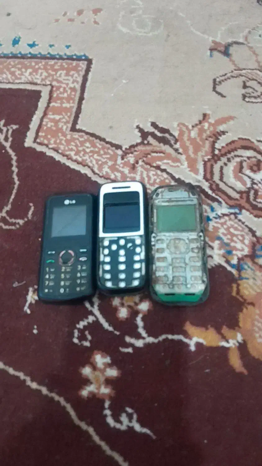 3عدد گوشی ساده|موبایل|میناب, |دیوار