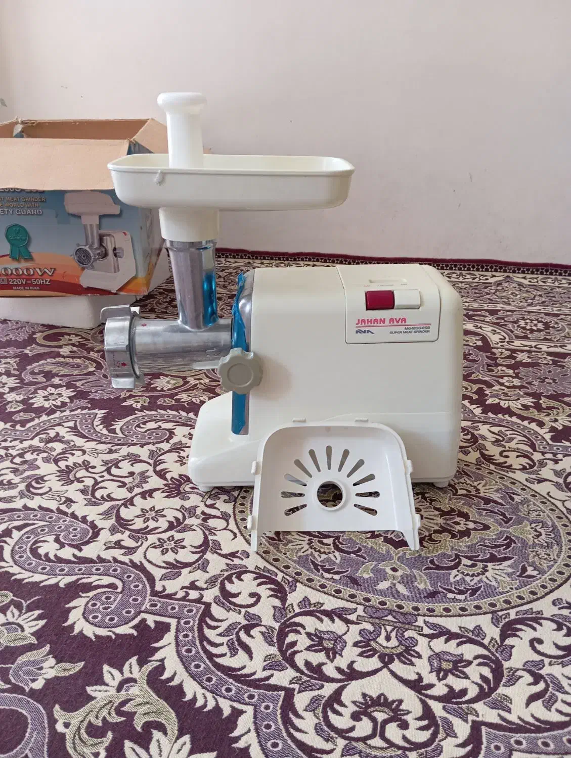 چرخ گوشت وآبمیوه گیری|آبمیوهگیر و آبمرکباتگیر|بروجرد, |دیوار