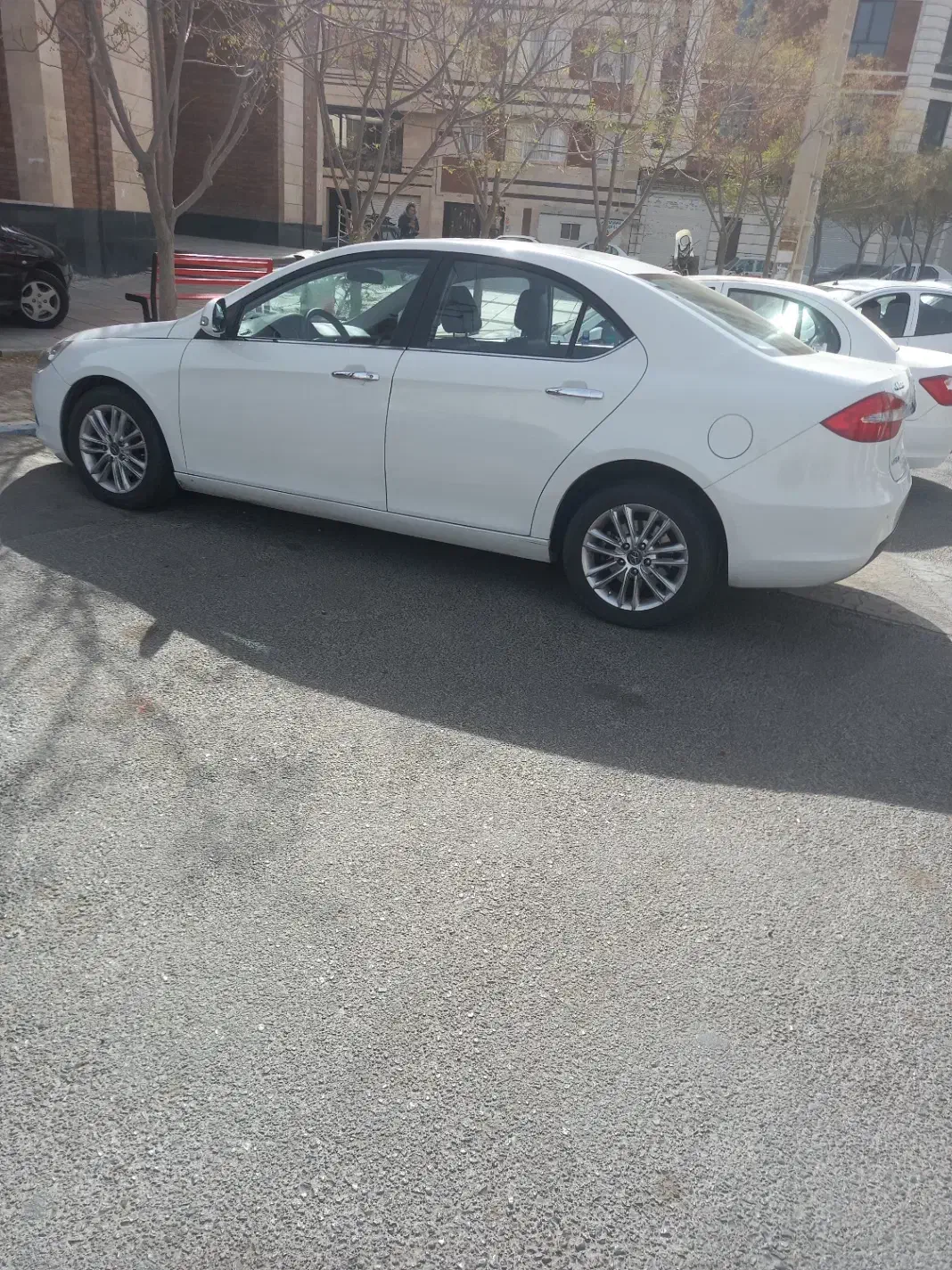 جک j5 سفید|خودرو سواری و وانت|تهران, مهران (سیدخندان)|دیوار