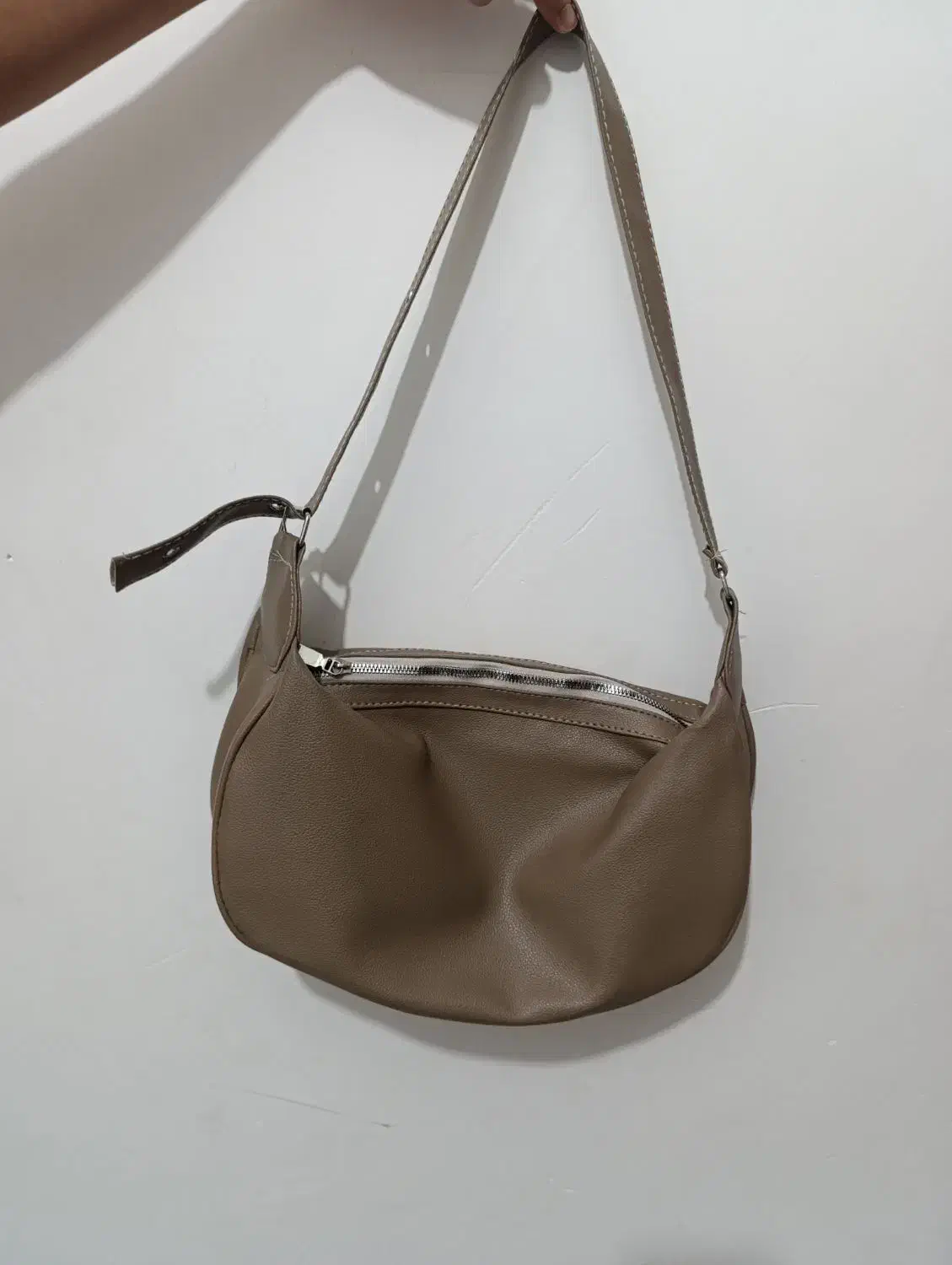 کیف|کیف، کفش، کمربند|رباط‌کریم, نصیرشهر|دیوار