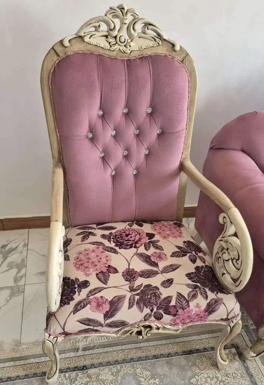 مبل کلاسیک۷نفره اسلامشهر|مبلمان خانگی و میز عسلی|اسلامشهر, شهرک محمدیه|دیوار